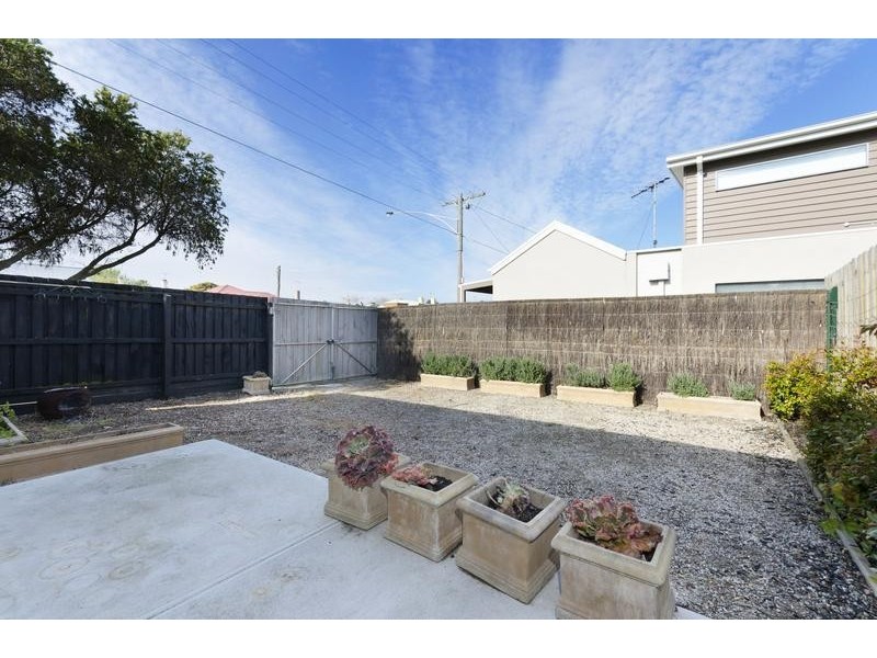 43 Fitzroy St, Geelong VIC 3220