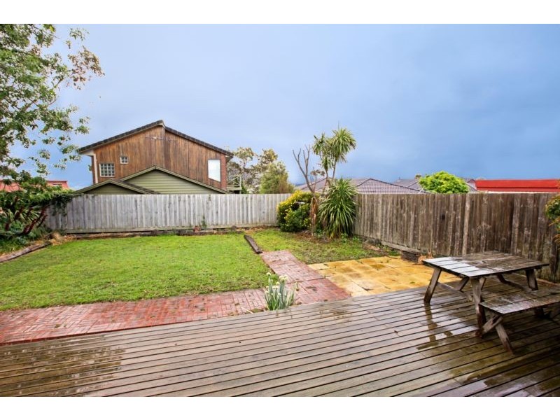 124 Heyers Rd, Grovedale VIC 3216