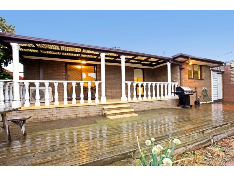 124 Heyers Rd, Grovedale VIC 3216