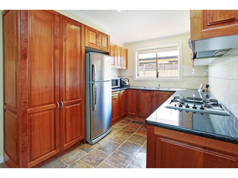 66 Burlington Crescent, Leopold VIC 3224