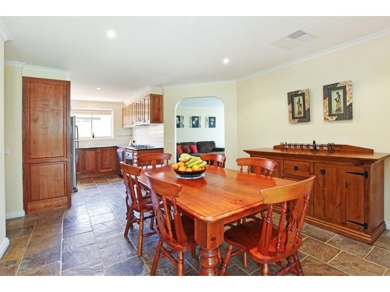 66 Burlington Crescent, Leopold VIC 3224