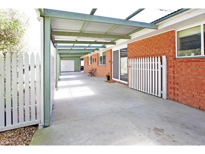 66 Burlington Crescent, Leopold VIC 3224