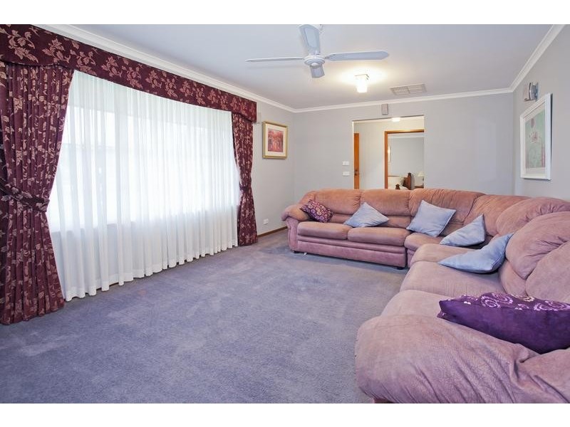 20 Greenville Dve, Grovedale VIC 3216