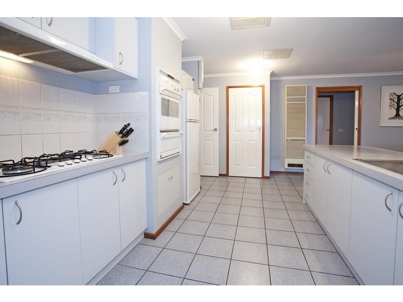 20 Greenville Dve, Grovedale VIC 3216