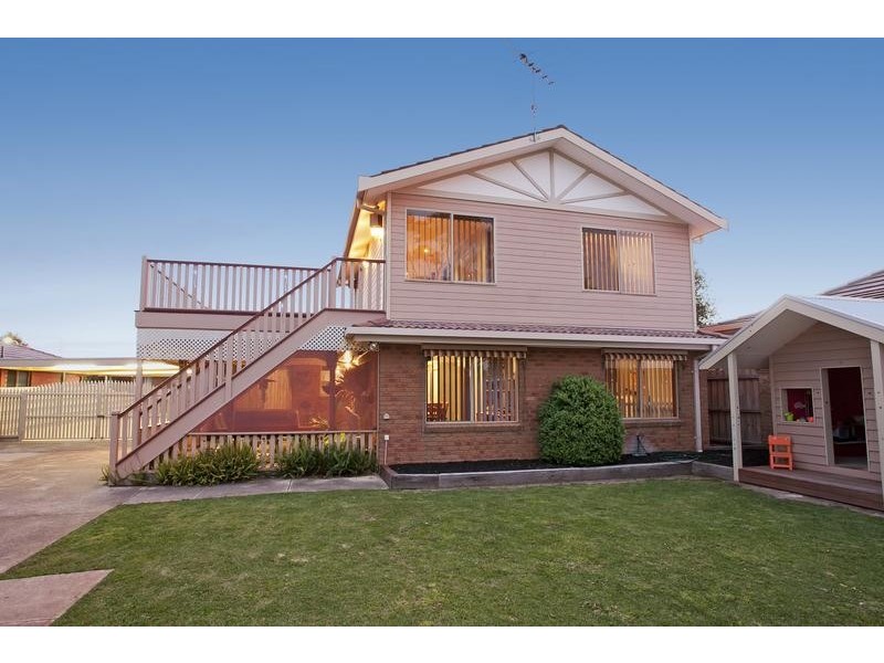 20 Greenville Dve, Grovedale VIC 3216
