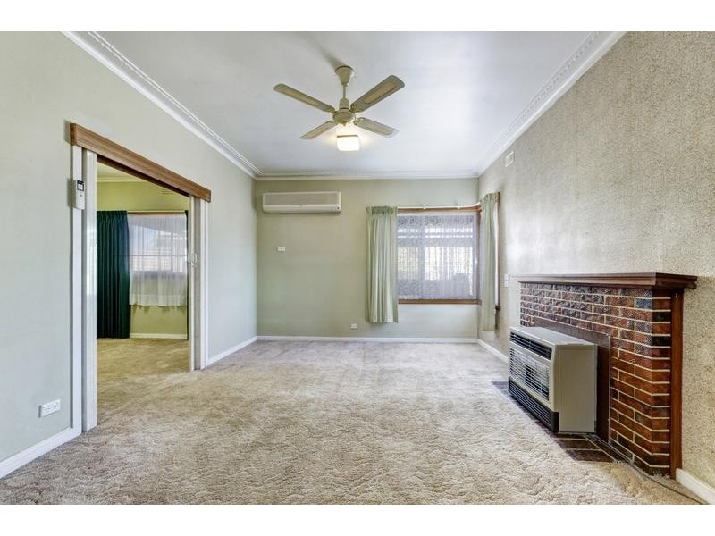 16 James St, Belmont VIC 3216