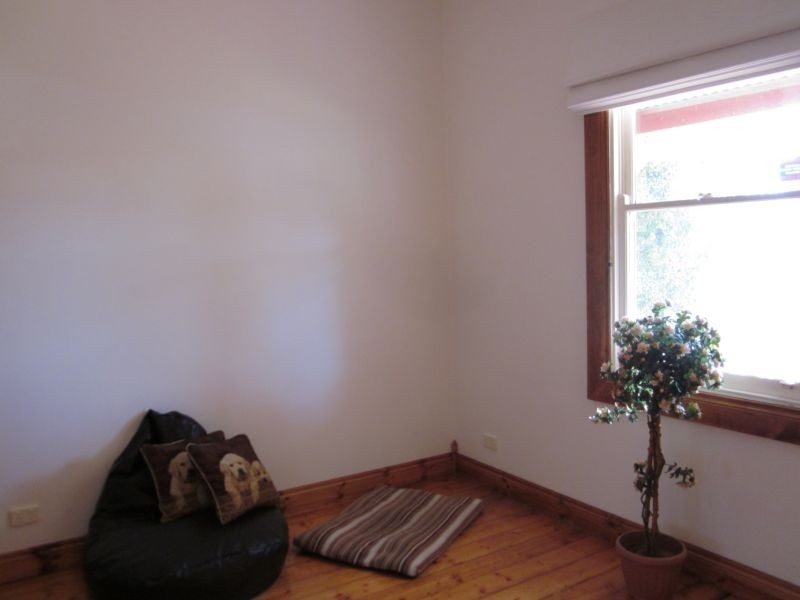 213 Yarra St, Geelong VIC 3220