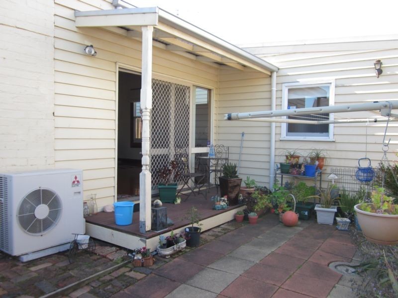 213 Yarra St, Geelong VIC 3220