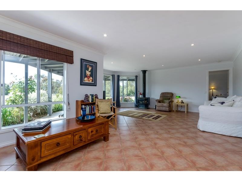54 Savage Dve, Inverleigh VIC 3321
