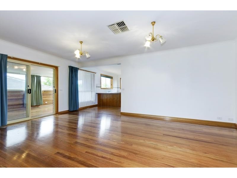 5 Nireeda crt, Wandana Heights VIC 3216