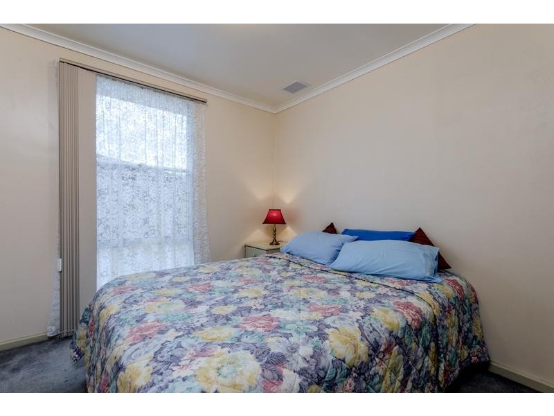 77 Fairbairn Dve, Corio VIC 3214