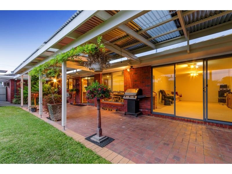 22 Shannahan Dve, Bell Park VIC 3215