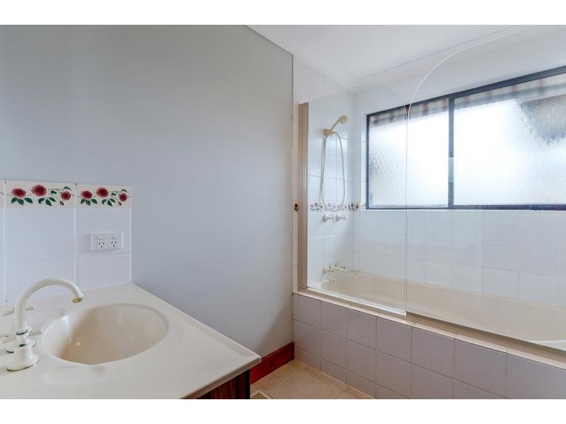 39 Old St Leonards Rd, St Leonards VIC 3223