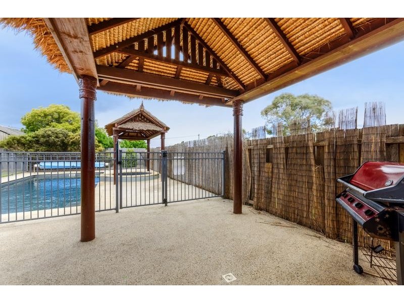 39 Old St Leonards Rd, St Leonards VIC 3223