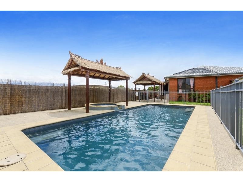 39 Old St Leonards Rd, St Leonards VIC 3223