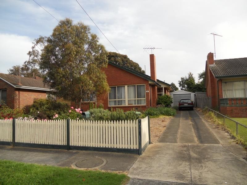 25 Winstanley Road, East Geelong VIC 3219