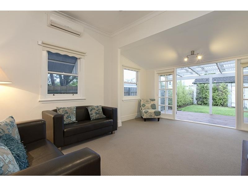 8 Darling Street, East Geelong VIC 3219