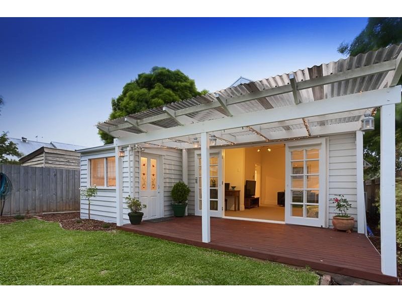 8 Darling Street, East Geelong VIC 3219