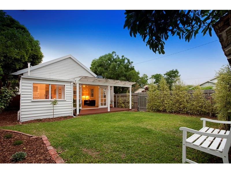 8 Darling Street, East Geelong VIC 3219