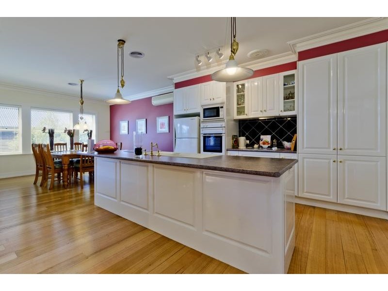 48 Furner Ave, Bell Park VIC 3215