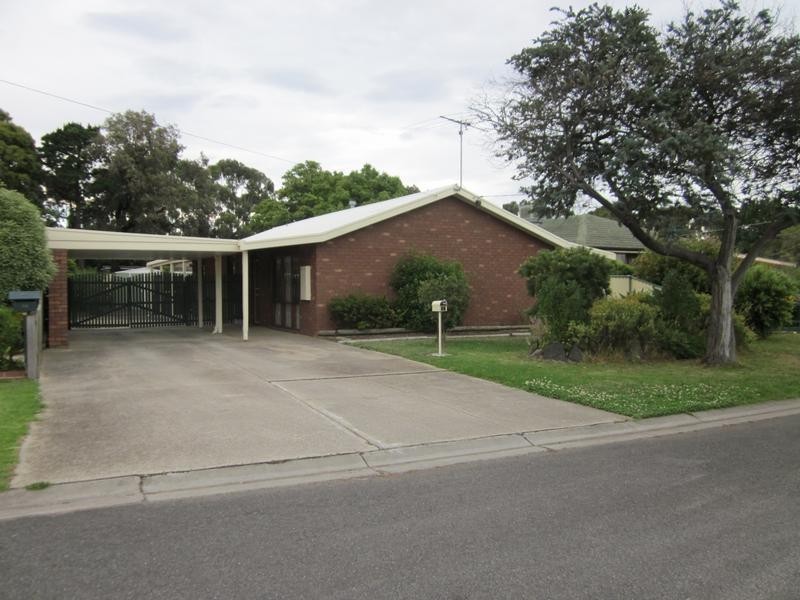 86 Smeaton Close, Lara VIC 3212