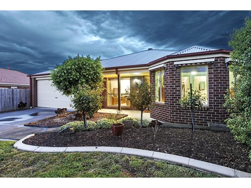 9 Woodvale Court, Bell Park VIC 3215