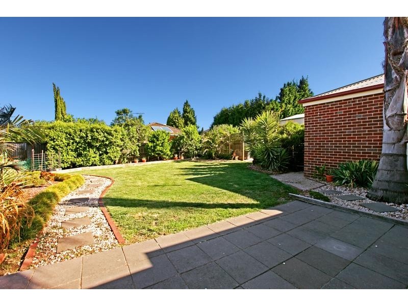 9 Woodvale Court, Bell Park VIC 3215