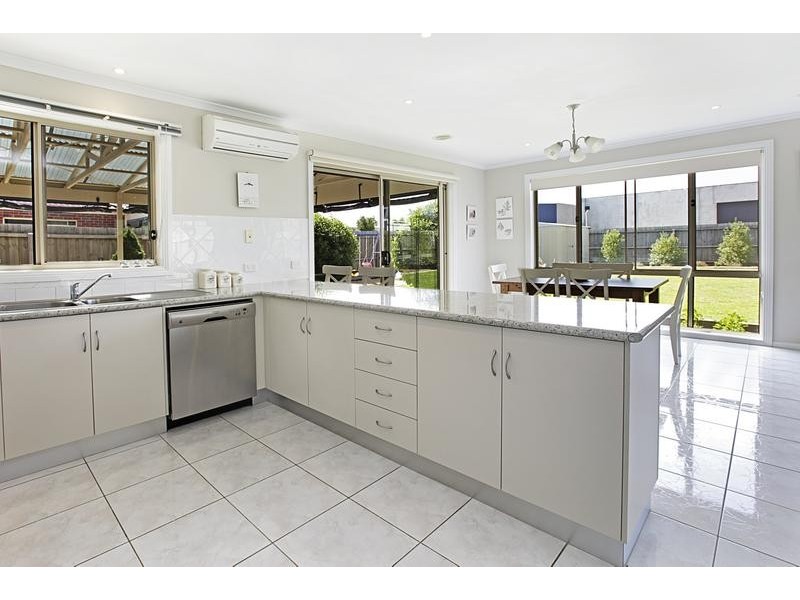 36 Alan St, Grovedale VIC 3216