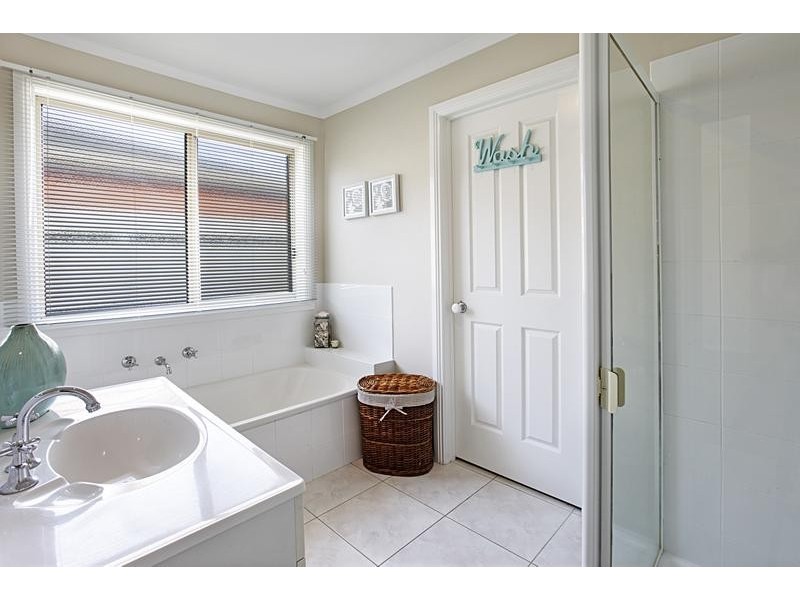 36 Alan St, Grovedale VIC 3216