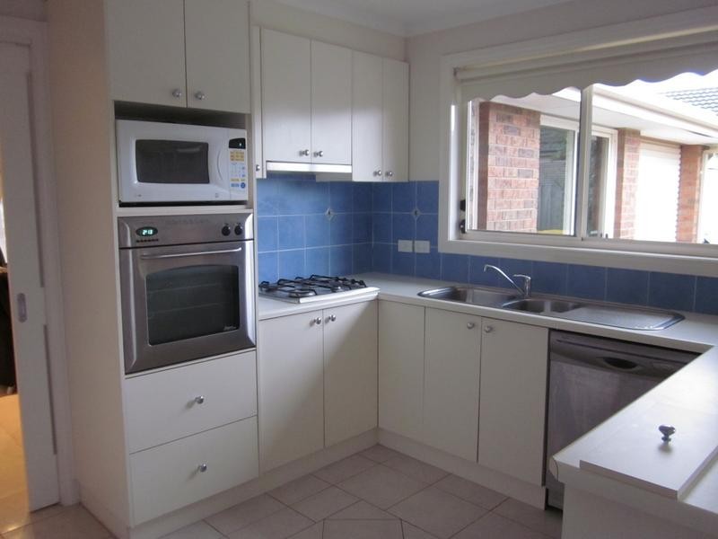 97 Bickford Rd, Grovedale VIC 3216