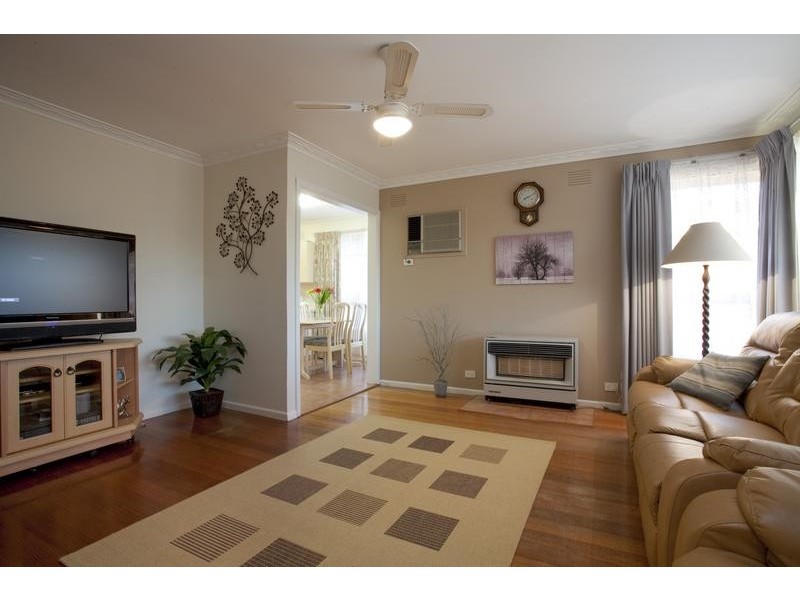 90 Fairy St, Bell Post Hill VIC 3215