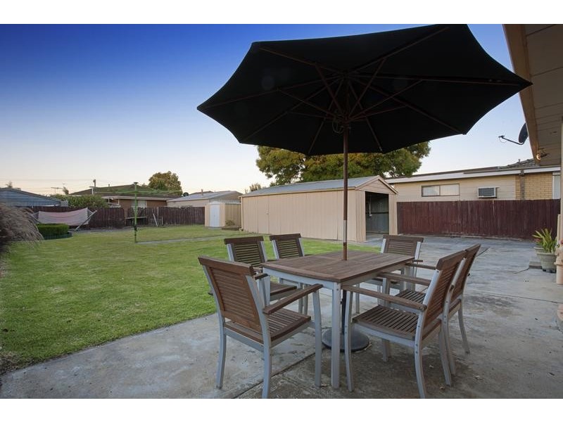 90 Fairy St, Bell Post Hill VIC 3215