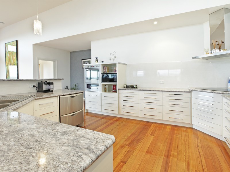 30 Kulina Dve, Lovely Banks VIC 3221