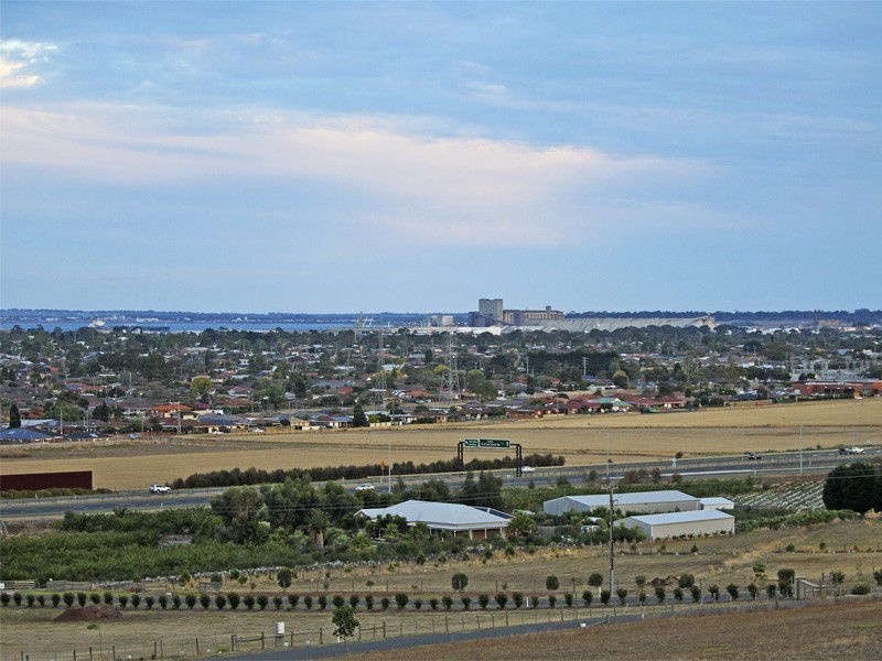 30 Kulina Dve, Lovely Banks VIC 3221