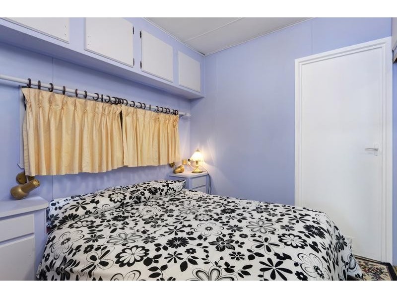 cabin 5/59 Barrabool rd, Belmont VIC 3216