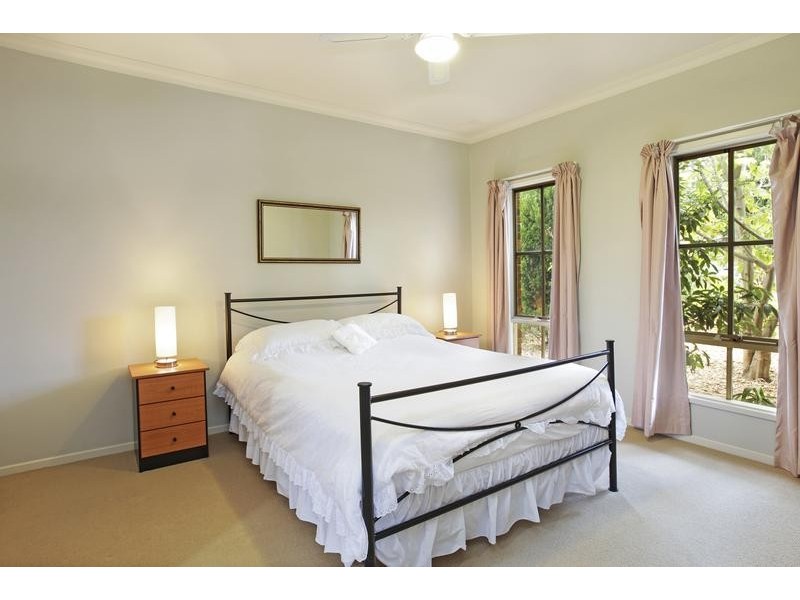 6 Banksia place, Grovedale VIC 3216