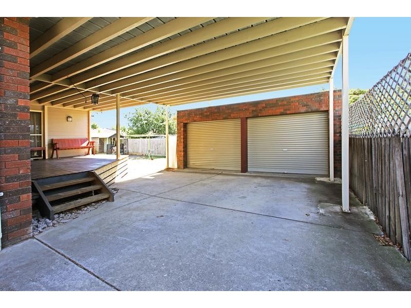 10 Daventry Ave, Grovedale VIC 3216