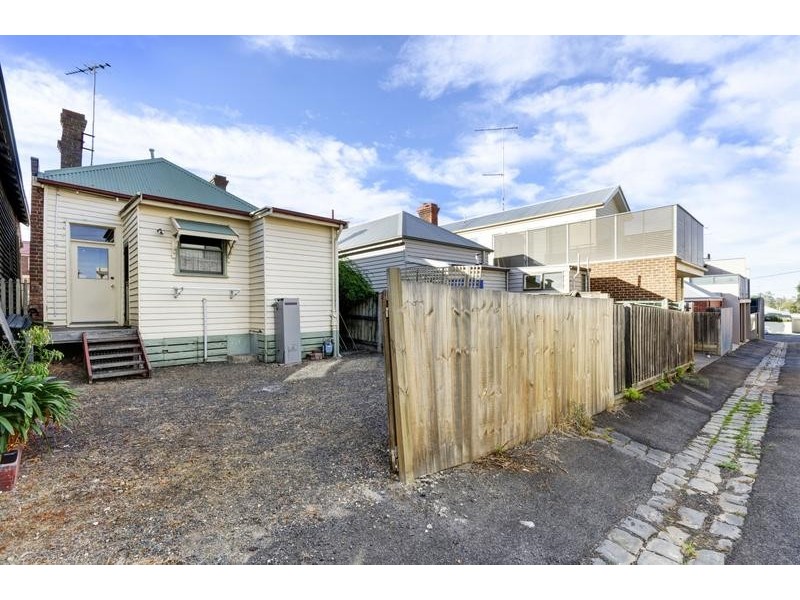 132 Gheringhap St, Geelong VIC 3220