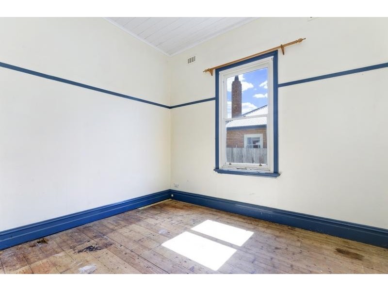 83 Shannon Ave, Manifold Heights VIC 3218