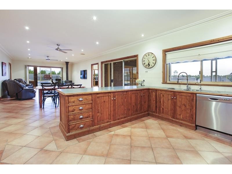 95 Asher Rd, Lovely Banks VIC 3221
