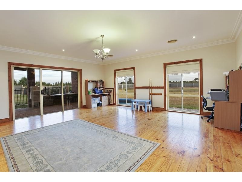95 Asher Rd, Lovely Banks VIC 3221