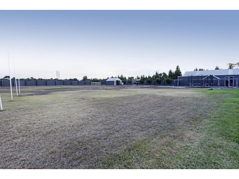 95 Asher Rd, Lovely Banks VIC 3221