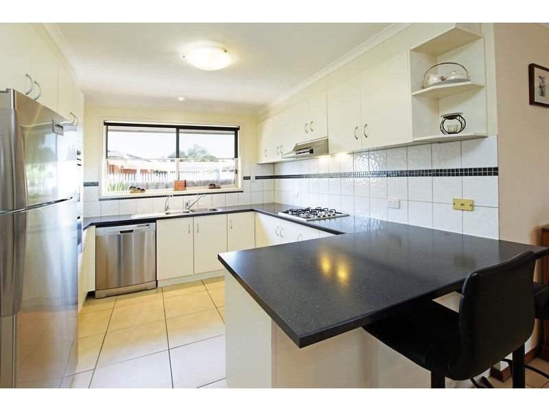 54 Greenville Dve, Grovedale VIC 3216