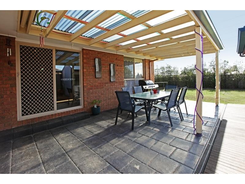 54 Greenville Dve, Grovedale VIC 3216