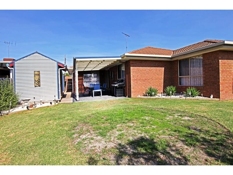54 Greenville Dve, Grovedale VIC 3216