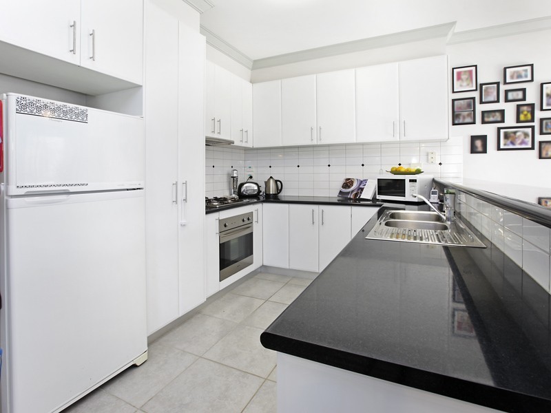 1/46 Vines Rd, Hamlyn Heights VIC 3215