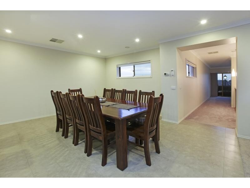 35 Nankeen Ave, Lara VIC 3212