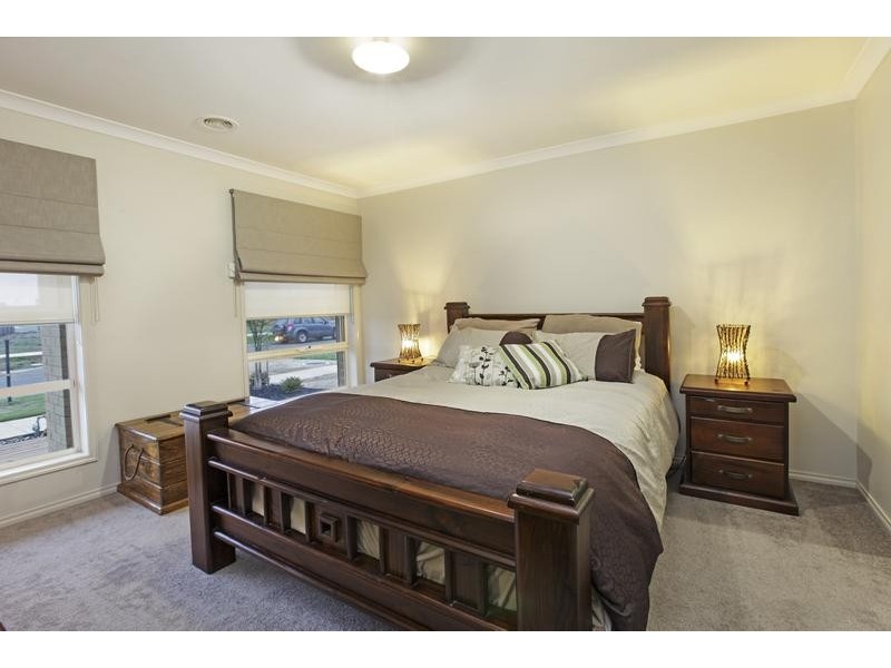 35 Nankeen Ave, Lara VIC 3212