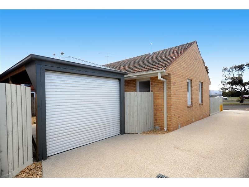 1/526 Ryrie St, East Geelong VIC 3219