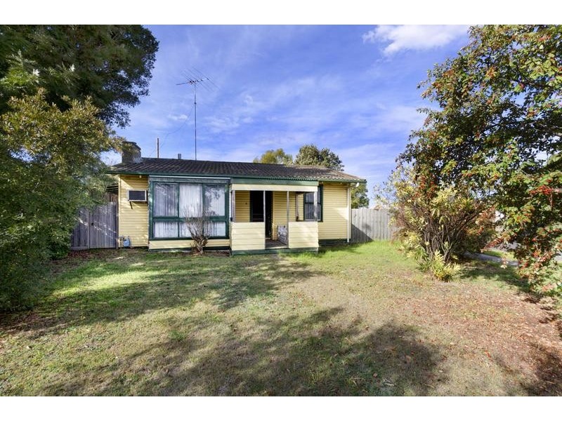 4 Warrawee Ave, Norlane VIC 3214